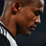 Douglas Costa