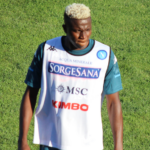Osimhen allenamento