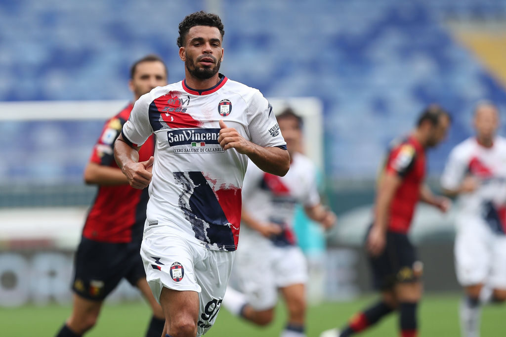 Genoa CFC v FC Crotone - Serie A