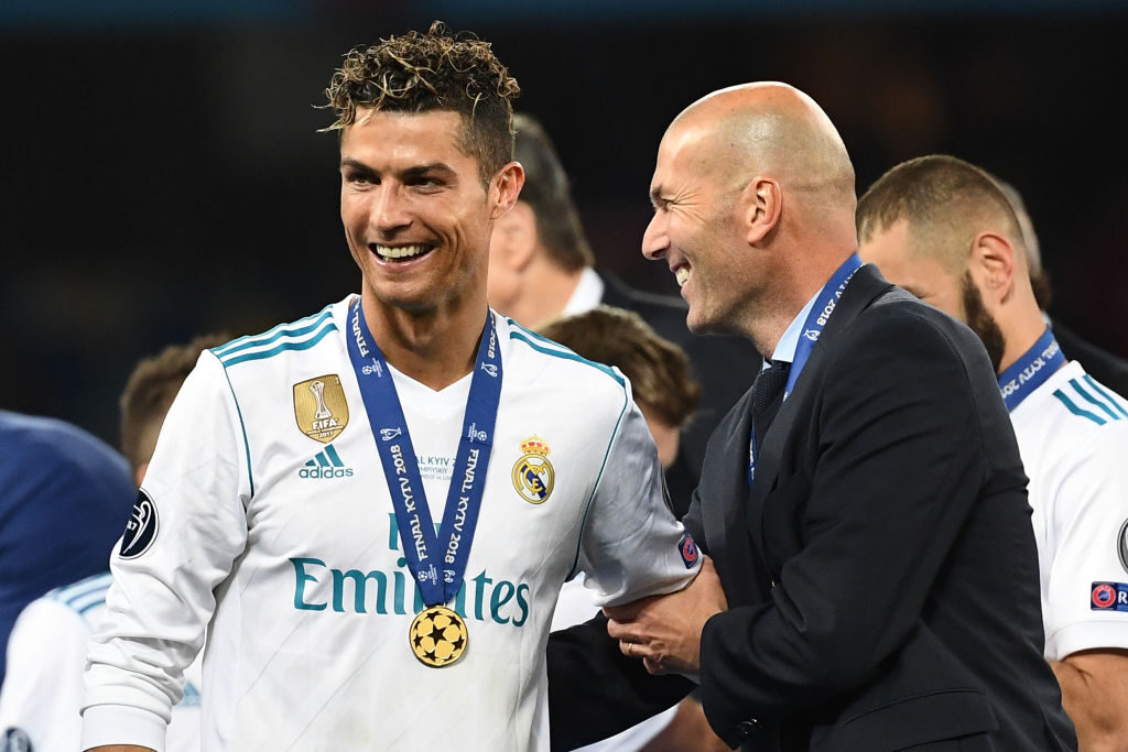 TOPSHOT-FBL-EUR-C1-LIVERPOOL-REAL MADRID