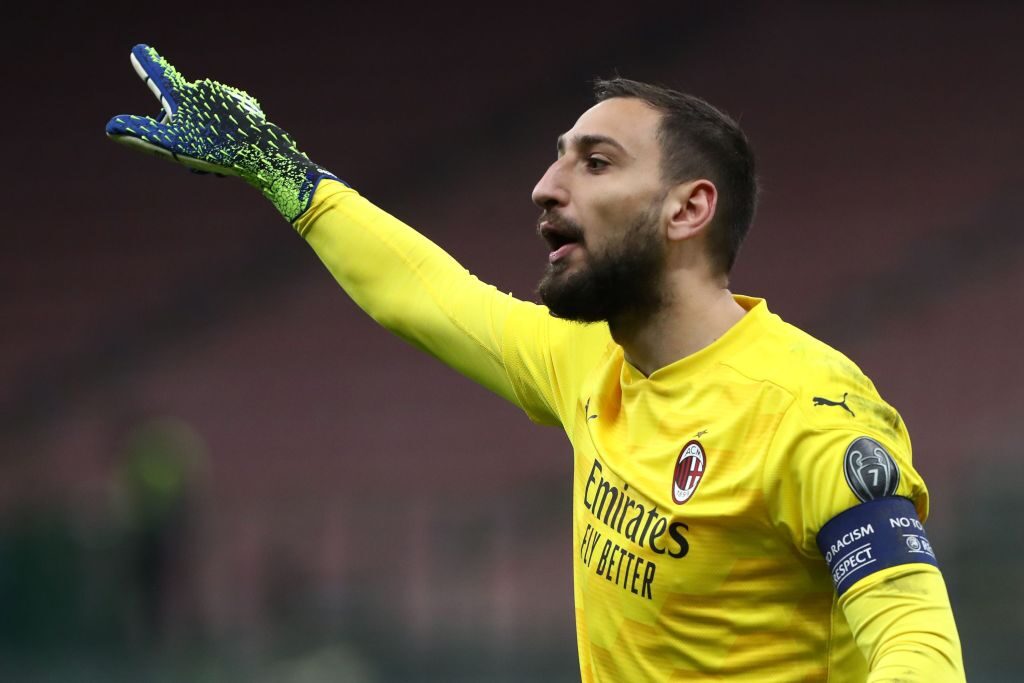 AC Milan v Manchester United - UEFA Europa League Round Of 16 Leg Two