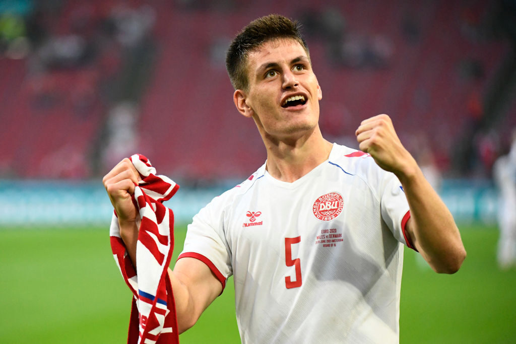 FBL-EURO-2020-2021-MATCH38-WAL-DEN