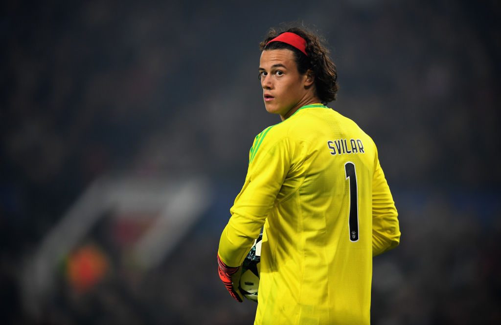 Manchester United v SL Benfica - UEFA Champions League
