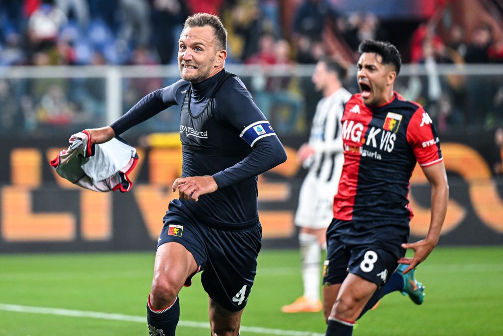 Genoa CFC v Juventus - Serie A