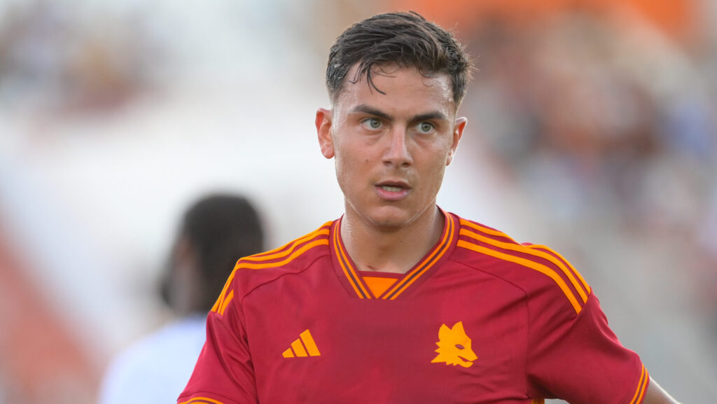 AS Roma v Estrela da Amadora - Pre-Season Friendly