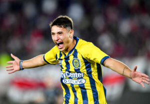 River Plate v Rosario Central - Liga Profesional 2022