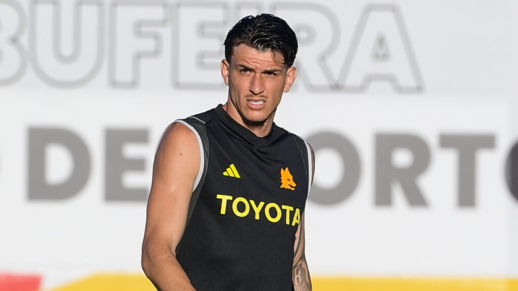 AS Roma v Estrela da Amadora - Pre-Season Friendly
