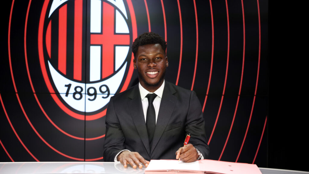 AC Milan Unveil New Signing Yunus Dimoara Musah