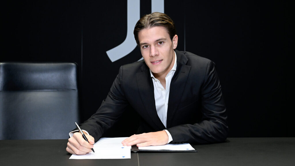 Juventus Extends Contract To Nicolo Fagioli