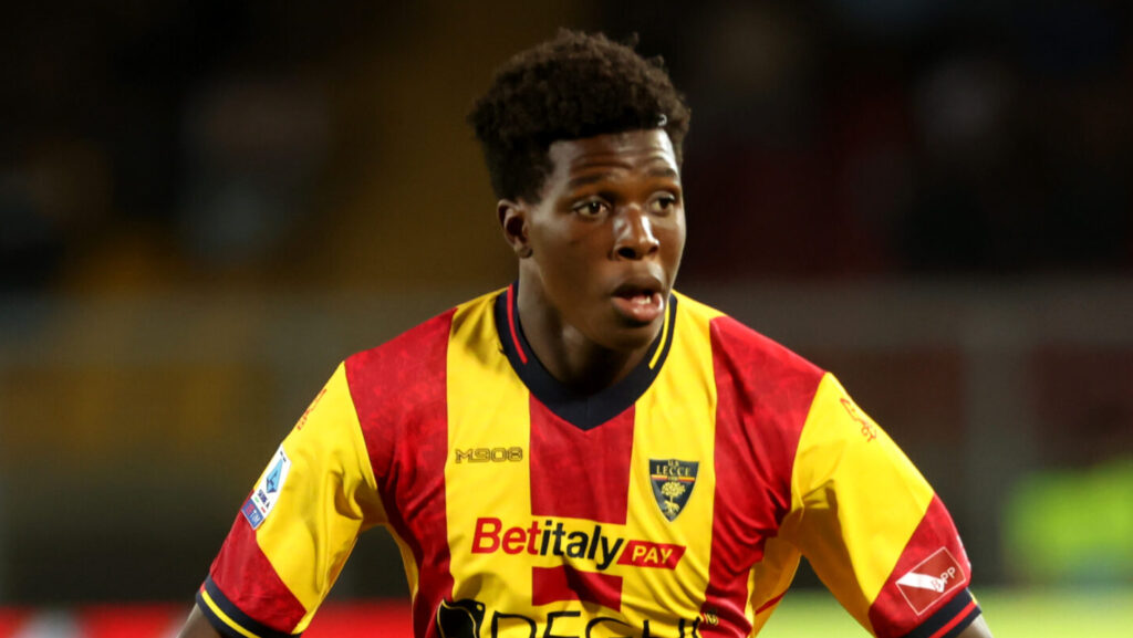 US Lecce v Genoa CFC - Serie A TIM