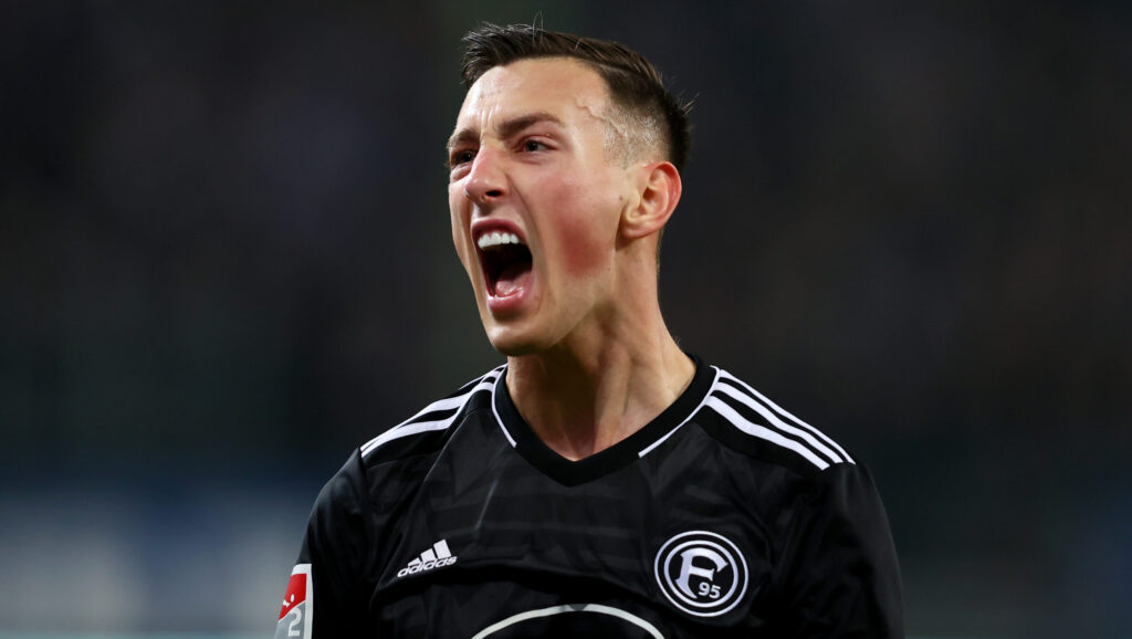 Hamburger SV v Fortuna Düsseldorf - Second Bundesliga