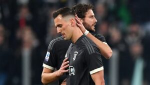 Milik (1)