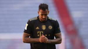 FC Bayern Muenchen v FC Augsburg - Bundesliga