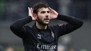 AC Milan v SSC Napoli - Serie A TIM