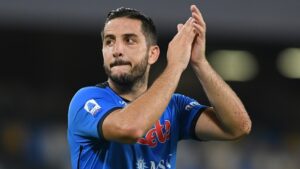 Manolas