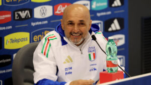 Italy Training Session &amp; Press Conference