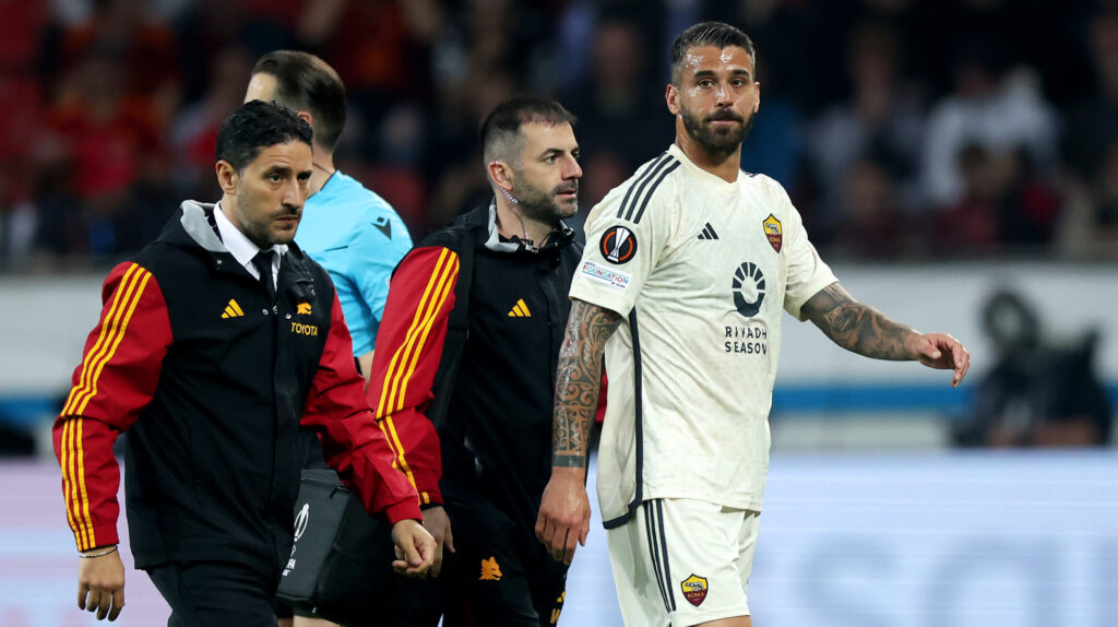 Bayer 04 Leverkusen v AS Roma: Semi-Final Second Leg - UEFA Europa League 2023/24