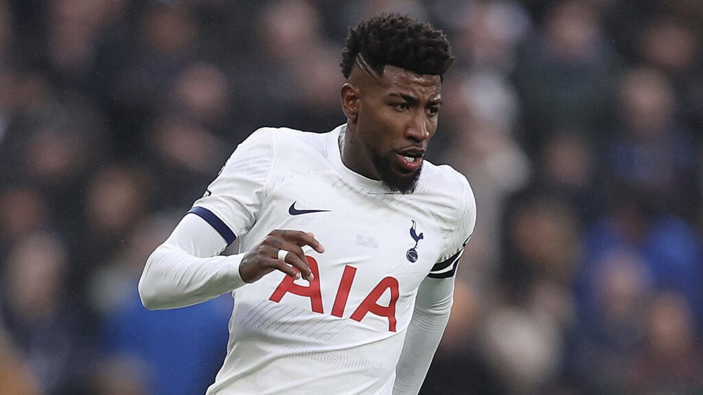 Tottenham Hotspur v Aston Villa - Premier League