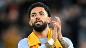 Aston Villa v Wolverhampton Wanderers - Premier League