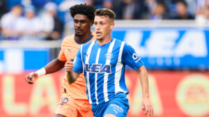 Deportivo Alaves v Valencia CF - LaLiga EA Sports