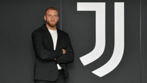 Juventus Unveil New Signing Michele Di Gregorio