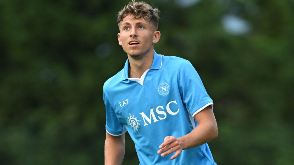 Jesper Lindstrøm (1)