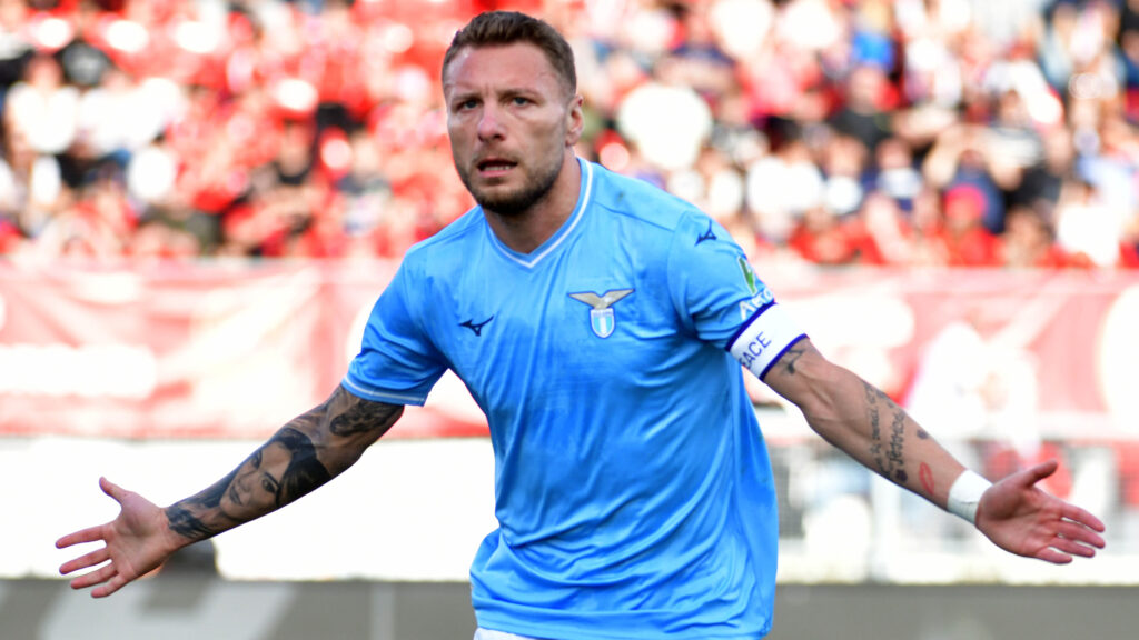 Immobile (2)