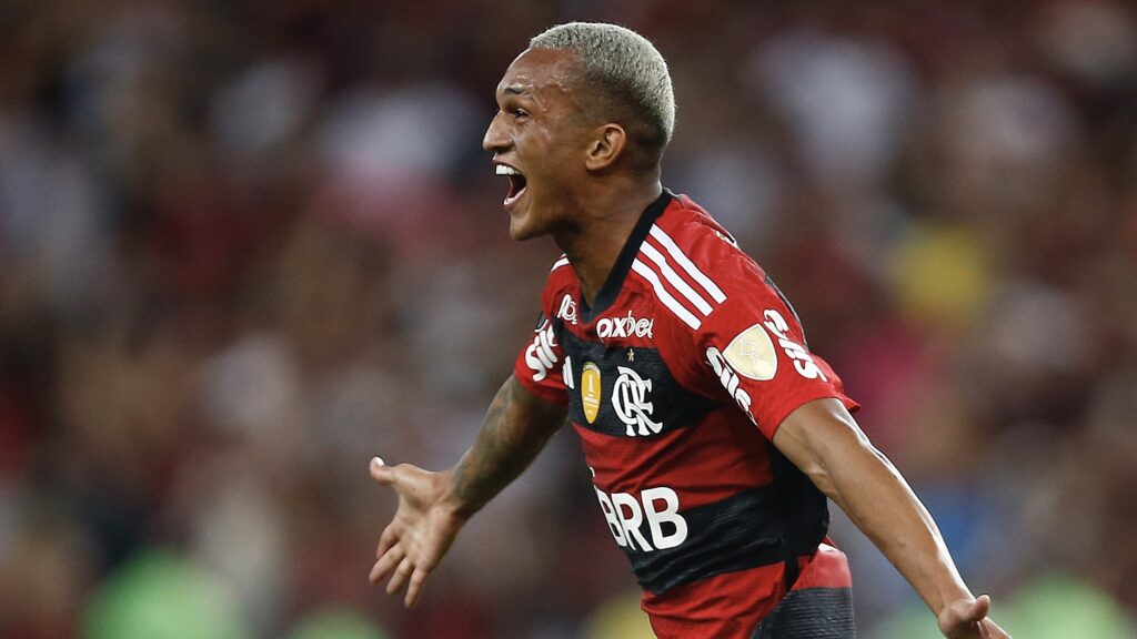 Flamengo v Racing Club - Copa CONMEBOL Libertadores 2023