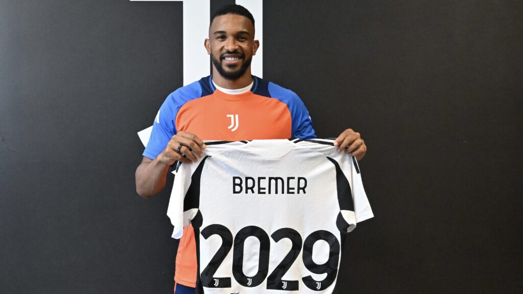 Juventus Extend Contract to Gleison Bremer