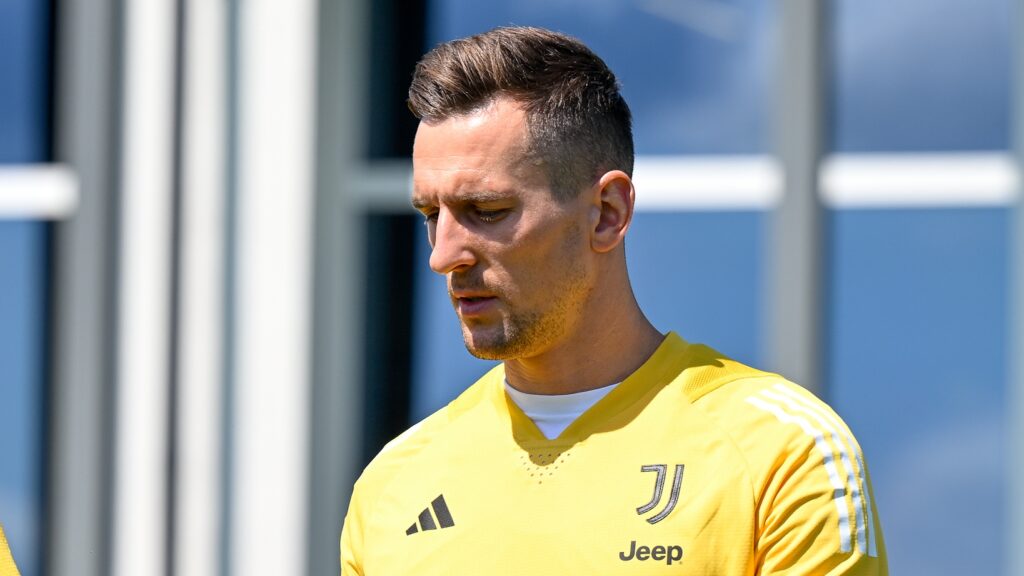 Milik 2