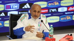 Italy Training Session &amp; Press Conference