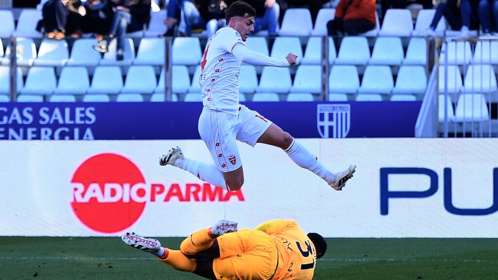 Maldini Suzuki