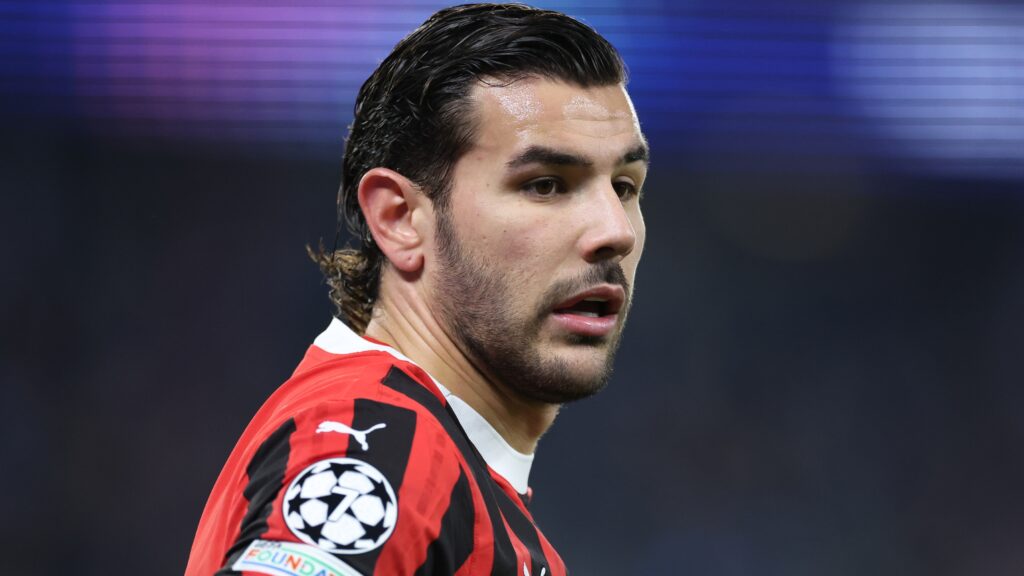 Theo Hernandez Ufficiali