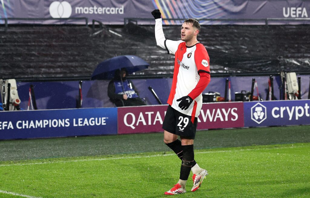 Feyenoord v FC Bayern M√ºnchen - UEFA Champions League 2024/25 League Phase MD7