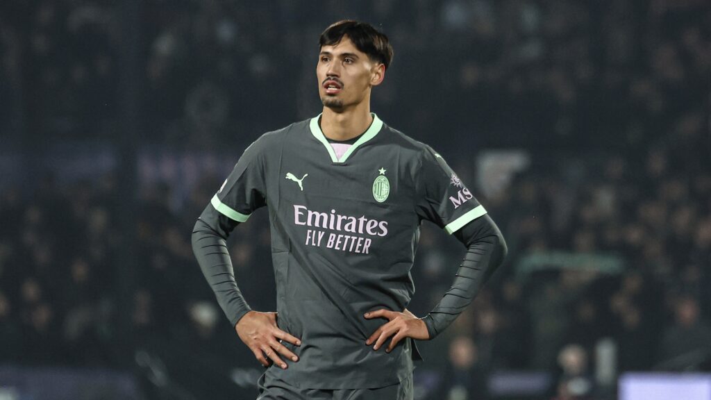 Feyenoord v AC Milan - UEFA Champions League 2024/25 League Knockout Play-off First Leg