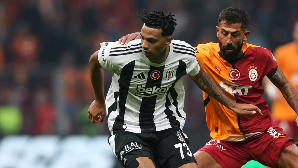 Galatasaray v Besiktas - Turkish Super League