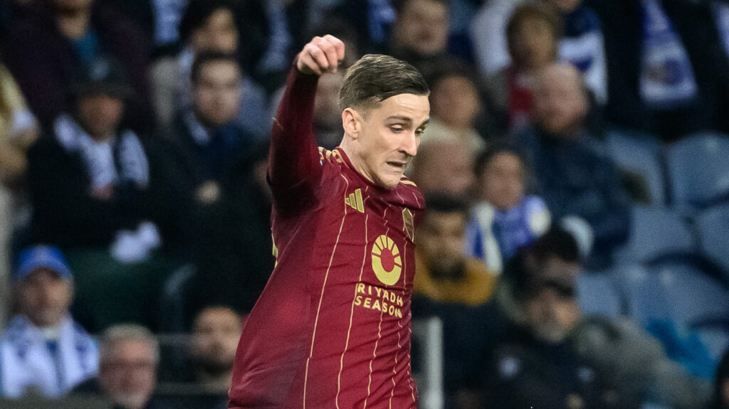 FC Porto v AS Roma - UEFA Europa League 2024/25 League Knockout Play-off First Leg
