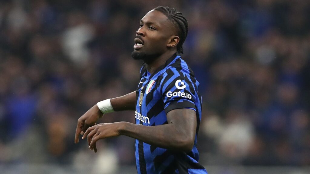FC Internazionale Milano v Feyenoord - UEFA Champions League 2024/25 Round of 16 Second Leg