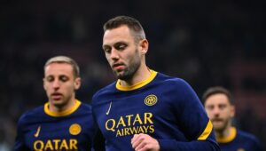 FC Internazionale Milano v Feyenoord - UEFA Champions League 2024/25 Round of 16 Second Leg
