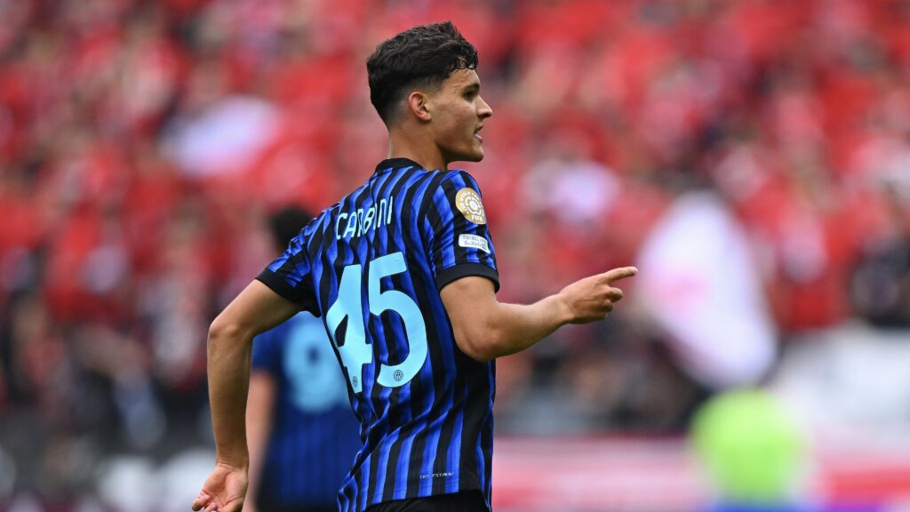 FC Internazionale Milano v Urawa Red Diamonds: Group E - FIFA Club World Cup 2025