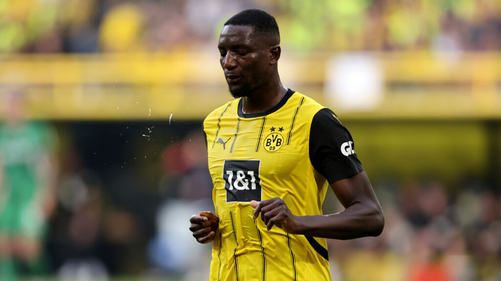Borussia Dortmund v Borussia Mönchengladbach - Bundesliga