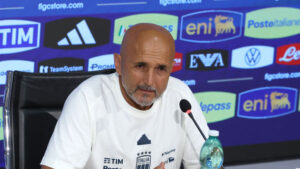 Italy Training Session &amp; Press Conference