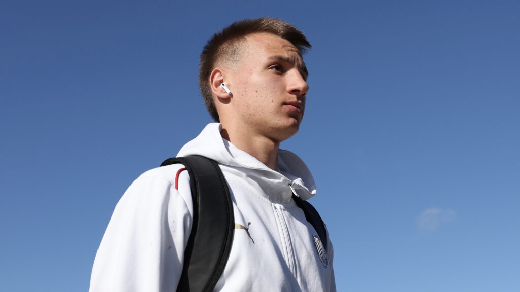 AC Milan Travel To Rome