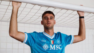SSC Napoli Unveil New Signing Lorenzo Lucca