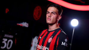 AC Milan Unveil New Signing Ardon Jashari