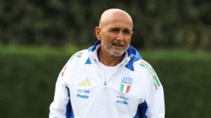 Italy Training Session &amp; Press Conference