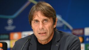 SSC Napoli Training Session &amp; Press Conference