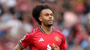 Manchester United v Burnley - Premier League