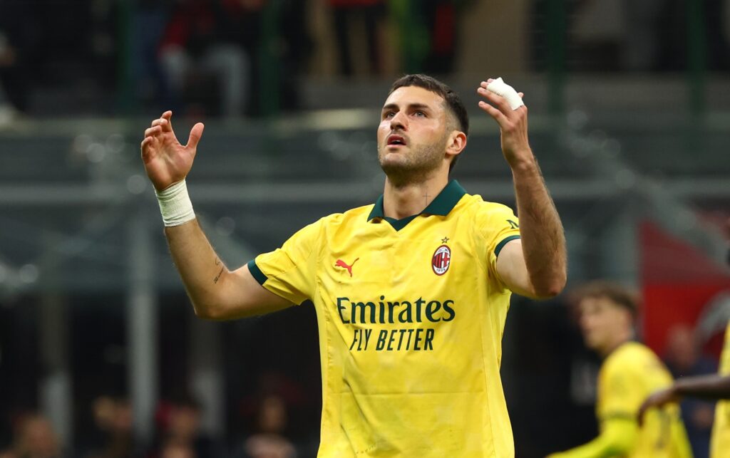 AC Milan v ACF Fiorentina - Serie A