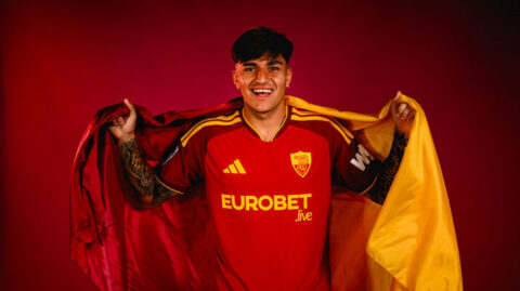 AS Roma Unveil New Signing Santiago Castro